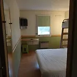 Hotel Ibis Budget Centre 2*