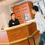 Ibis Budget Centre 2*