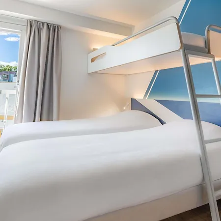 Ibis Budget Centre Hotel 2*