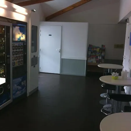 Ibis Budget Centre Hotel 2*