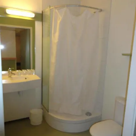 Ibis Budget Centre فندق 2*